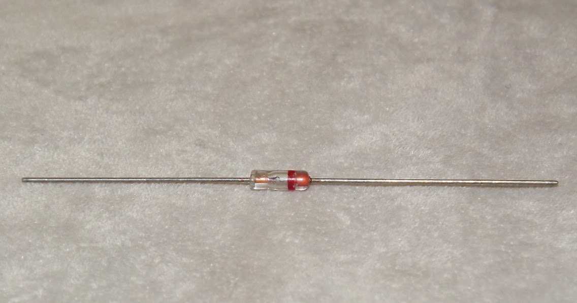 For Sale 1S34 Vintage Germanium Diodes £0.99 for 10 One One Two.....