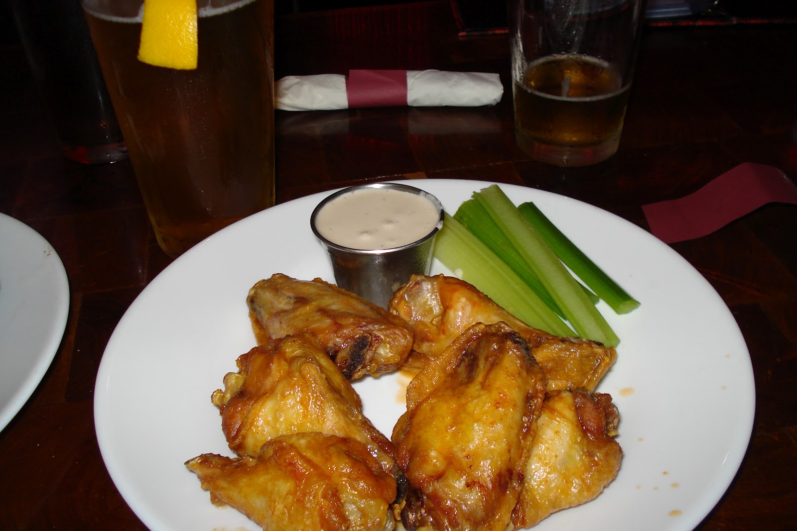 Pittsburgh Happy Hour Harris Grill Sometimes Chicken Wings STINK