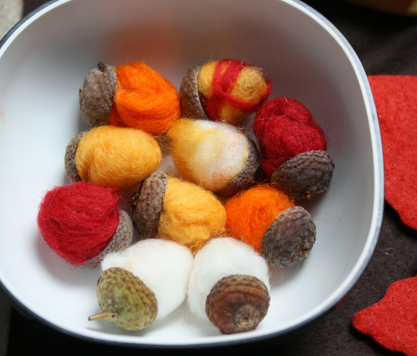 Explore and Express Art Project WetFelted Acorns + Autumn LinkUp