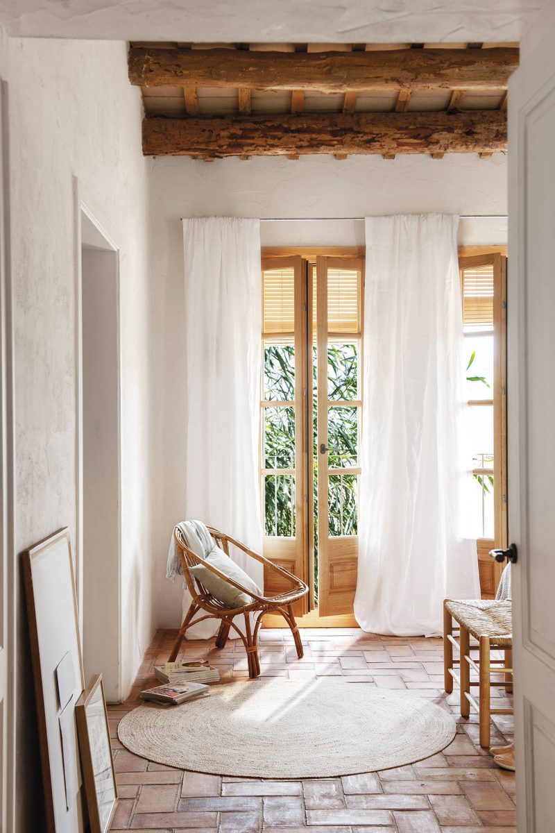 Décor Inspiration: A Rustic 19th Century Home in Barcelona