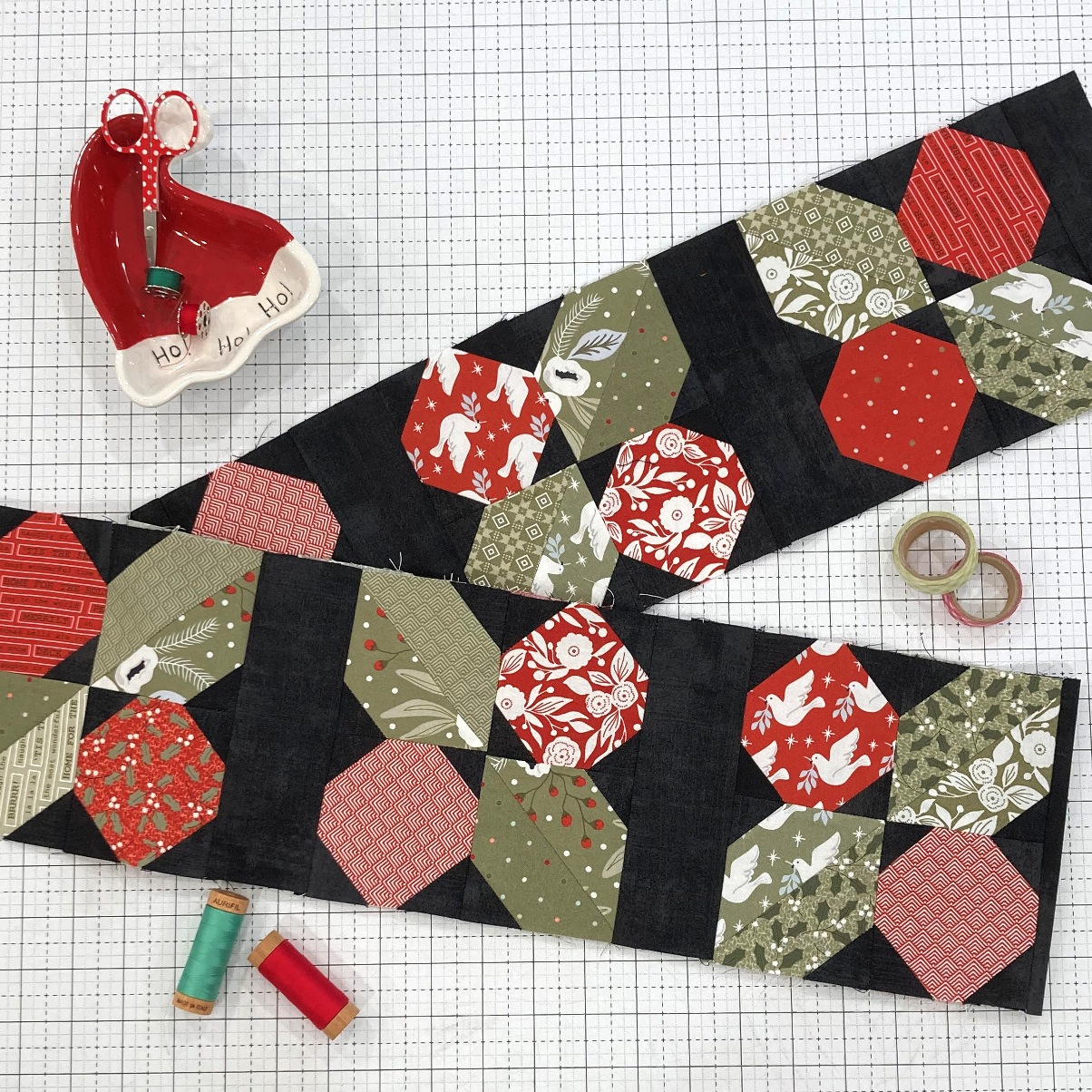 Happy Quilting All the Trimmings Mystery Quilt Along Block 1
