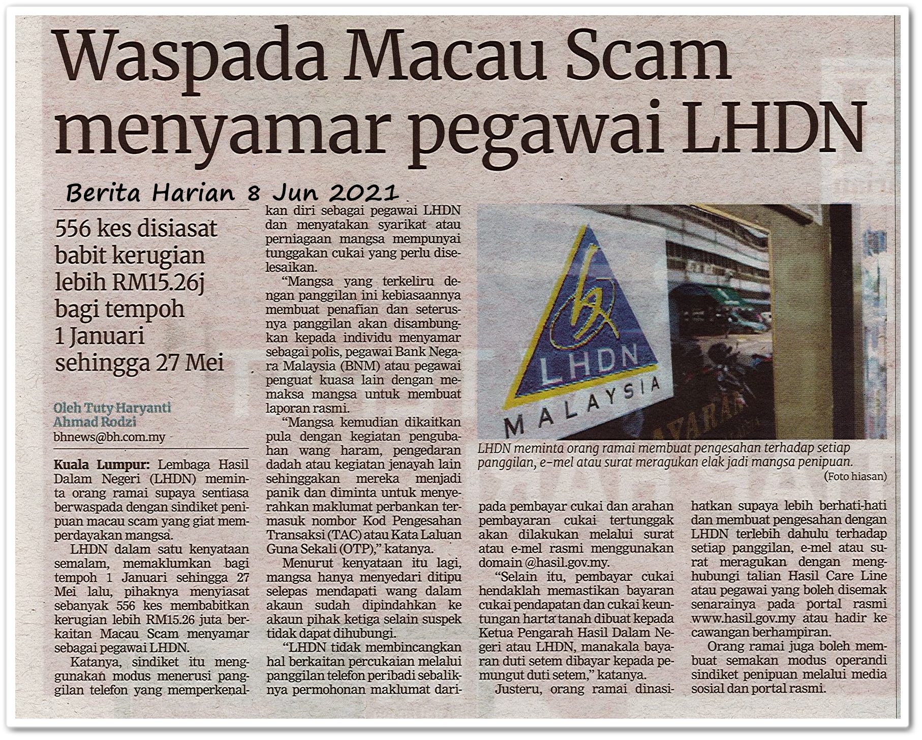 Waspada Macau Scam menyamar pegawai LHDN - Keratan akhbar Berita Harian 8 Jun 2021
