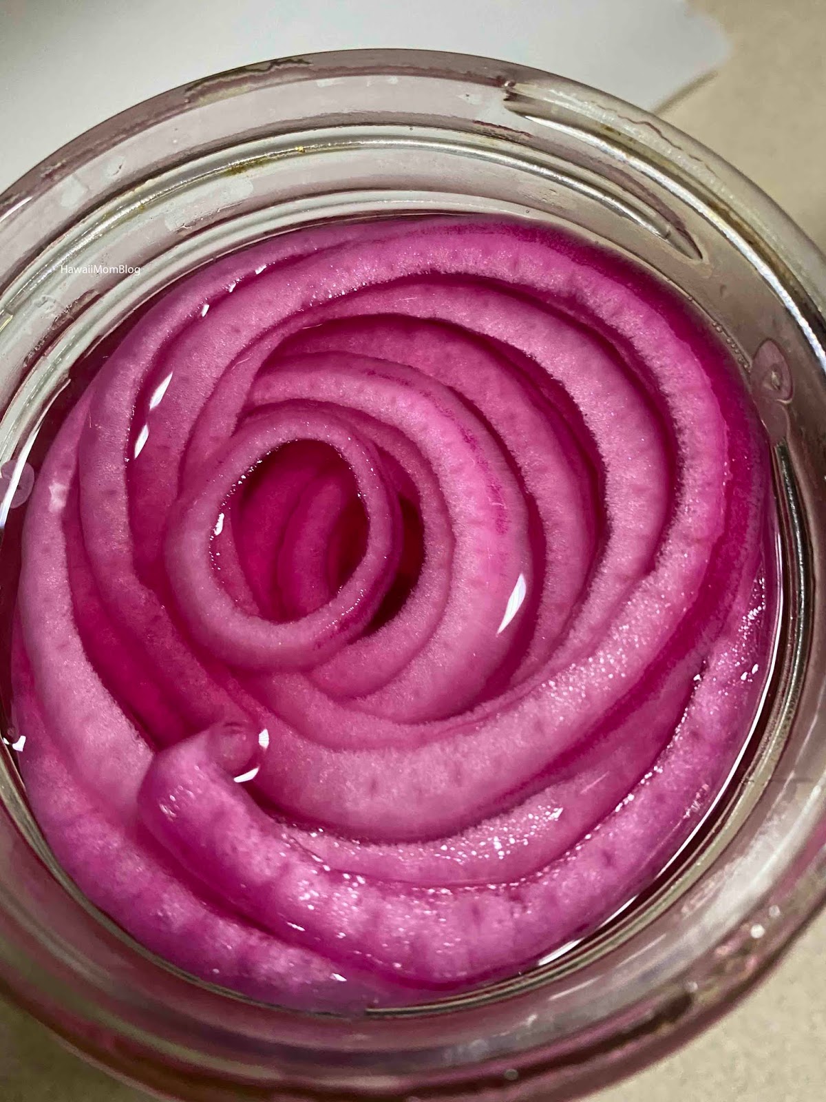 Hawaii Mom Blog Pickled Red Onions