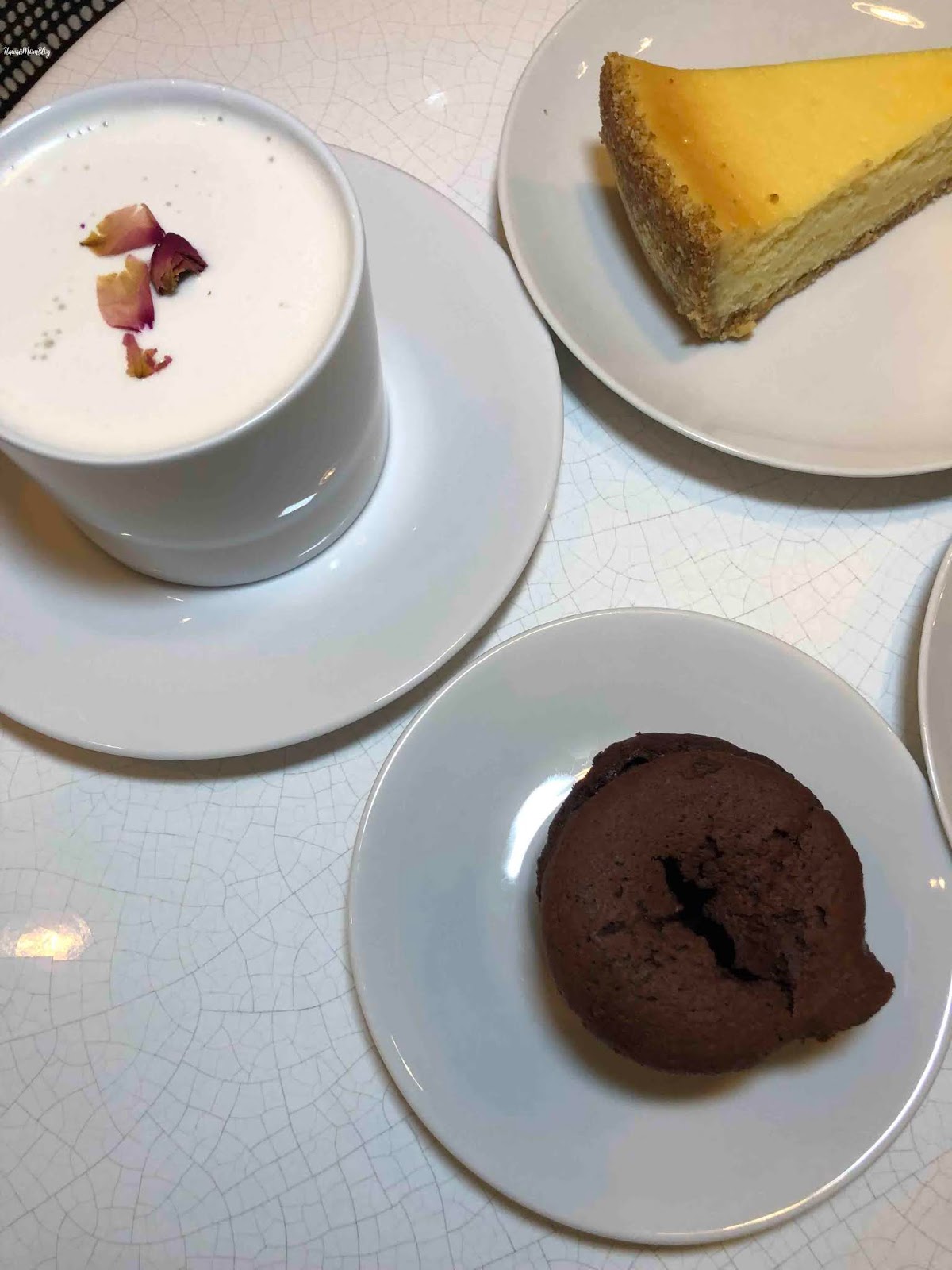 Hawaii Mom Blog Lady M Cake's at Waikiki Tea House