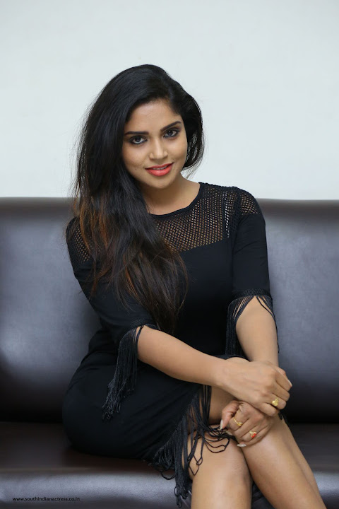 Karunya Chowdary Edo Prema Lokam Audio Launch