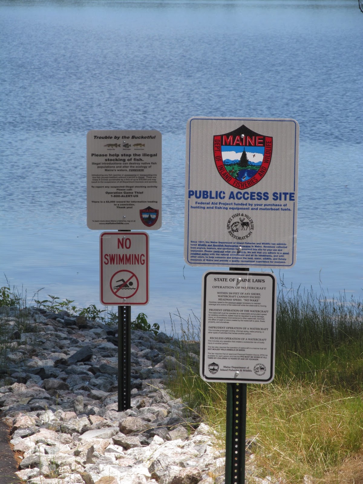 Recreational Kayaking in Maine Horne Pond, Limington