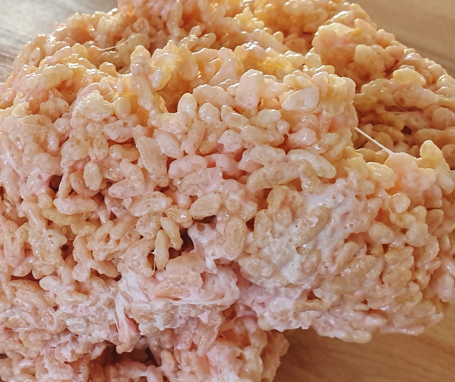 Rice Krispie Treats for Cake Sculpting