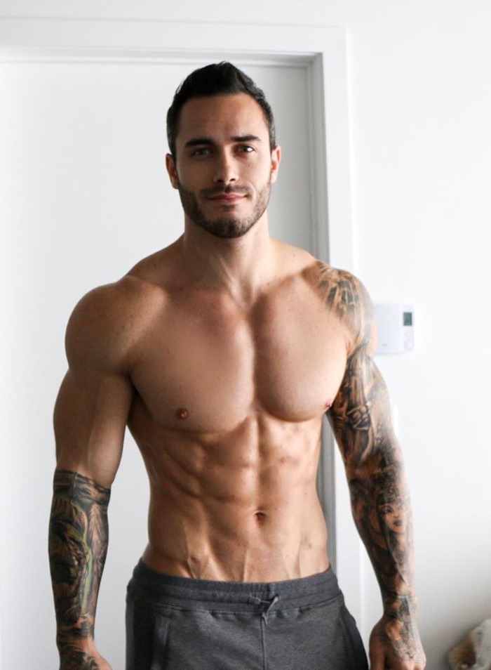 sexy-fit-shirtless-teen-bad-boys-straight-slim-hunk-tattoo-body-selfie
