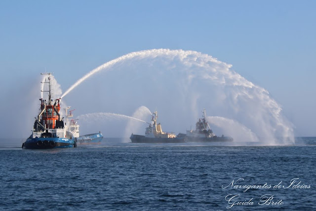 Rebocadores, Porto de Sines; Navegantes de Ideias.