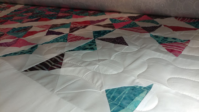 Freemotion meandering quilting