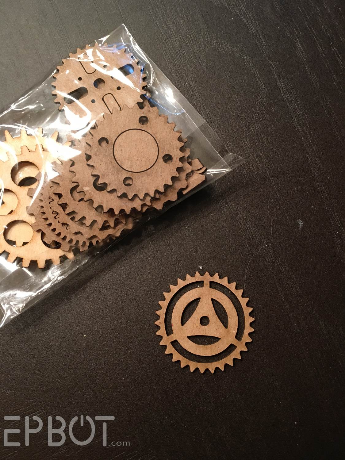 EPBOT Quick Craft Ray Gun Stand From Cardboard