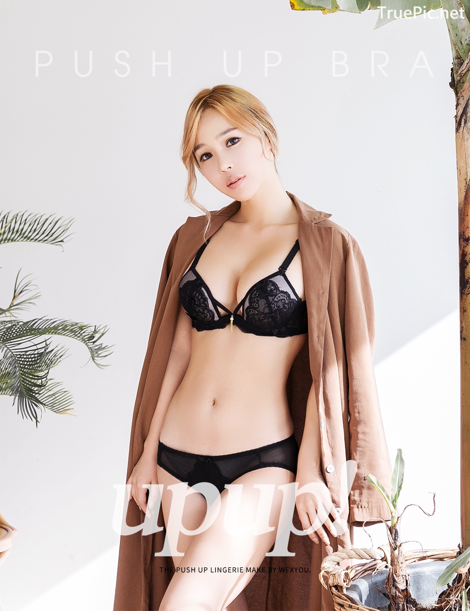 Image Lee Ji Na - Korean Fashion Model - Push Up Bra Lingerie - TruePic.net - Picture-28