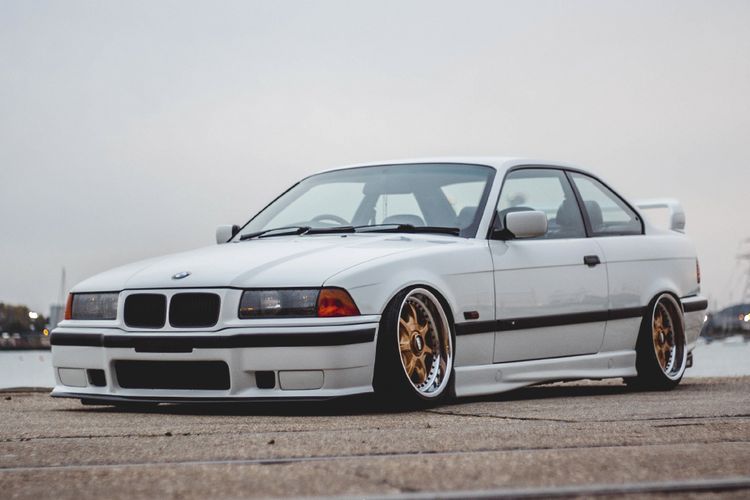 Letak Box Sekring atau Fuse dan Relay Box Diagram Lengkap BMW E36