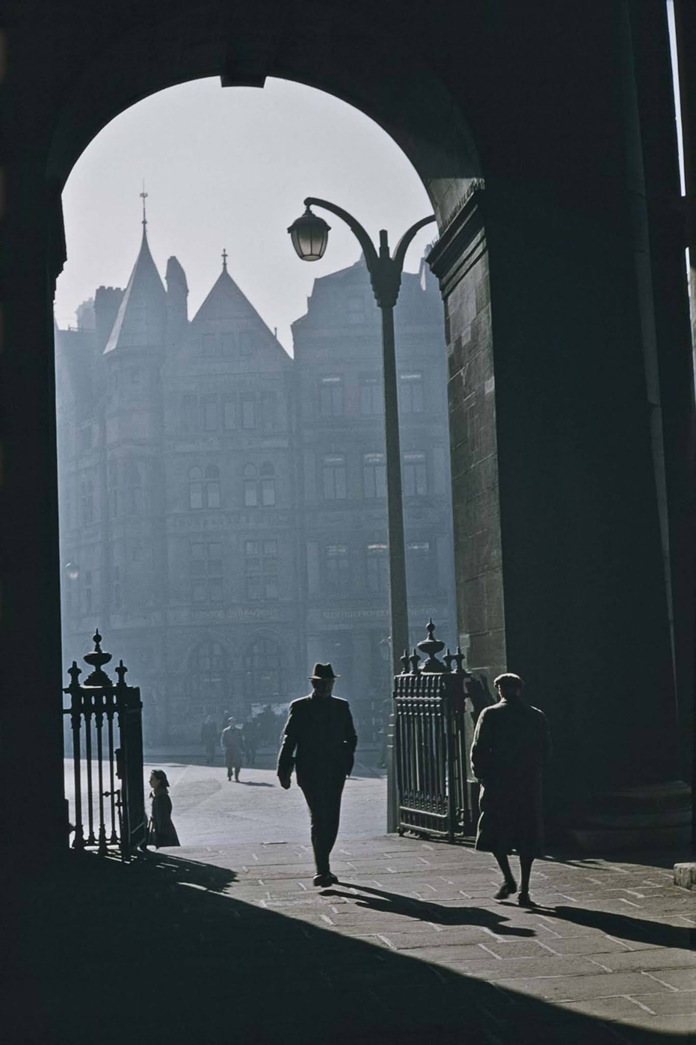 Belfast in amazing rare color photographs  1955 - 6