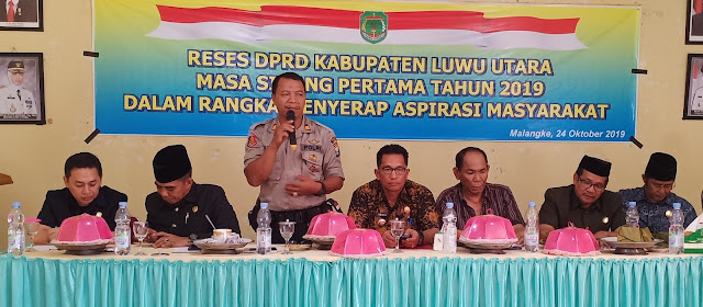    Kapolsek Malangke Hadiri Reses DPRD Luwu Utara di Kantor Camat