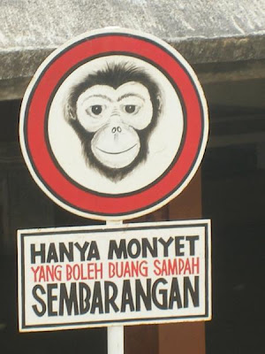 9 Kebiasaan Buruk Orang Indonesia Saat Menggunakan Media Transportasi Umum 0csuodb6 9 Kebiasaan Buruk Orang Indonesia Saat Menggunakan Media Transportasi Umum