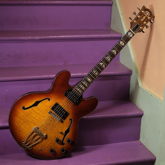 1970s Electra X410 "Jazz Strad" Semihollow Electric Guitar