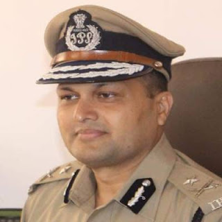 औरंगाबाद : पुलिस आयुक्त निखिल गुप्ता यांनी कोरोनाच्या पार्श्वभूमीवर तसेच कायदा, सुव्यवस्था राखण्यासाठी प्रतिबंधात्मक आदेश केले लागू औरंगाबाद : पुलिस आयुक्त निखिल गुप्ता यांनी कोरोनाच्या पार्श्वभूमीवर तसेच कायदा, सुव्यवस्था राखण्यासाठी प्रतिबंधात्मक आदेश केले लागू