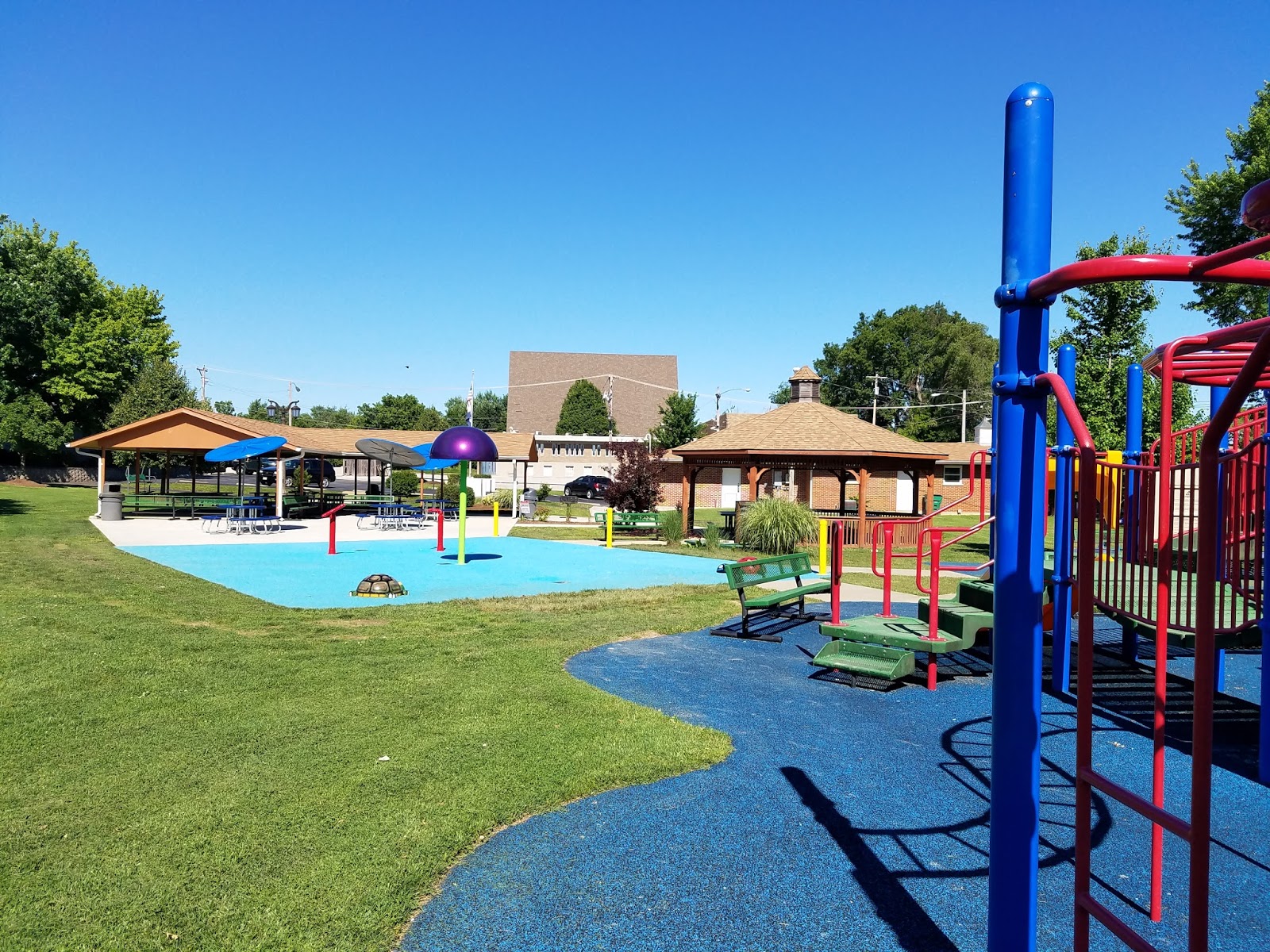 Play St. Louis Edmundson Park, Edmundson
