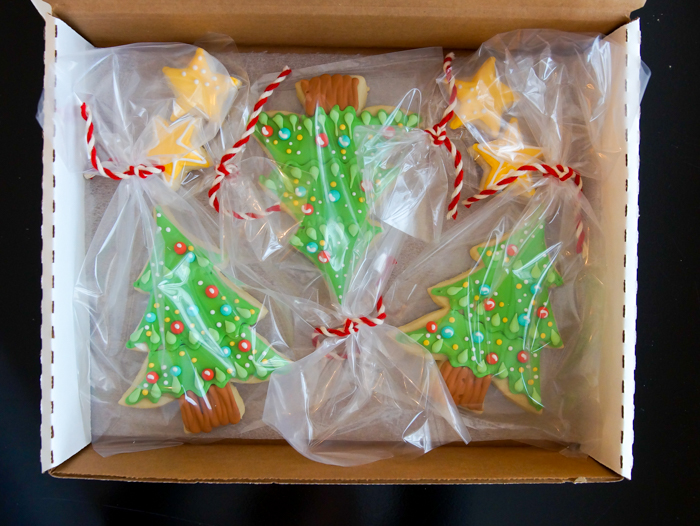 how to mail decorated cookies