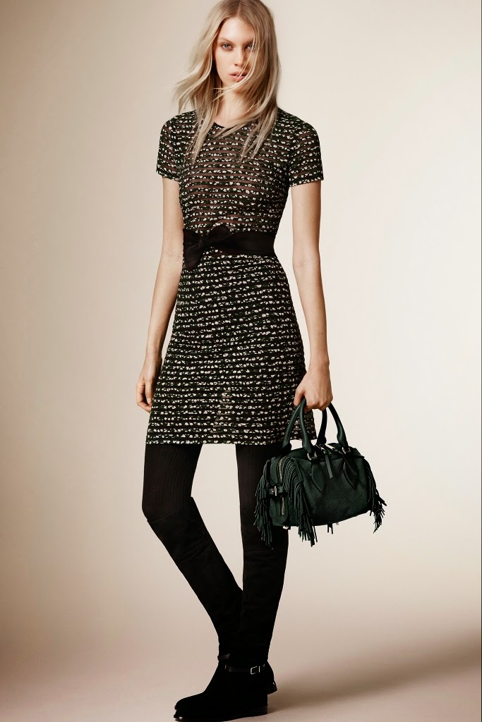 Nicola Loves. . . : The Collections: Burberry Prorsum Pre-Fall 2015