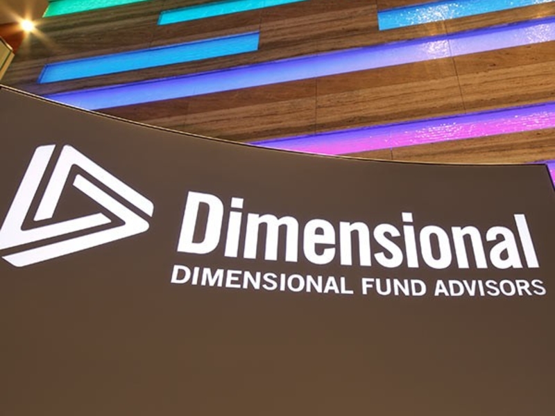 Dimensional Fund Advisors Logo