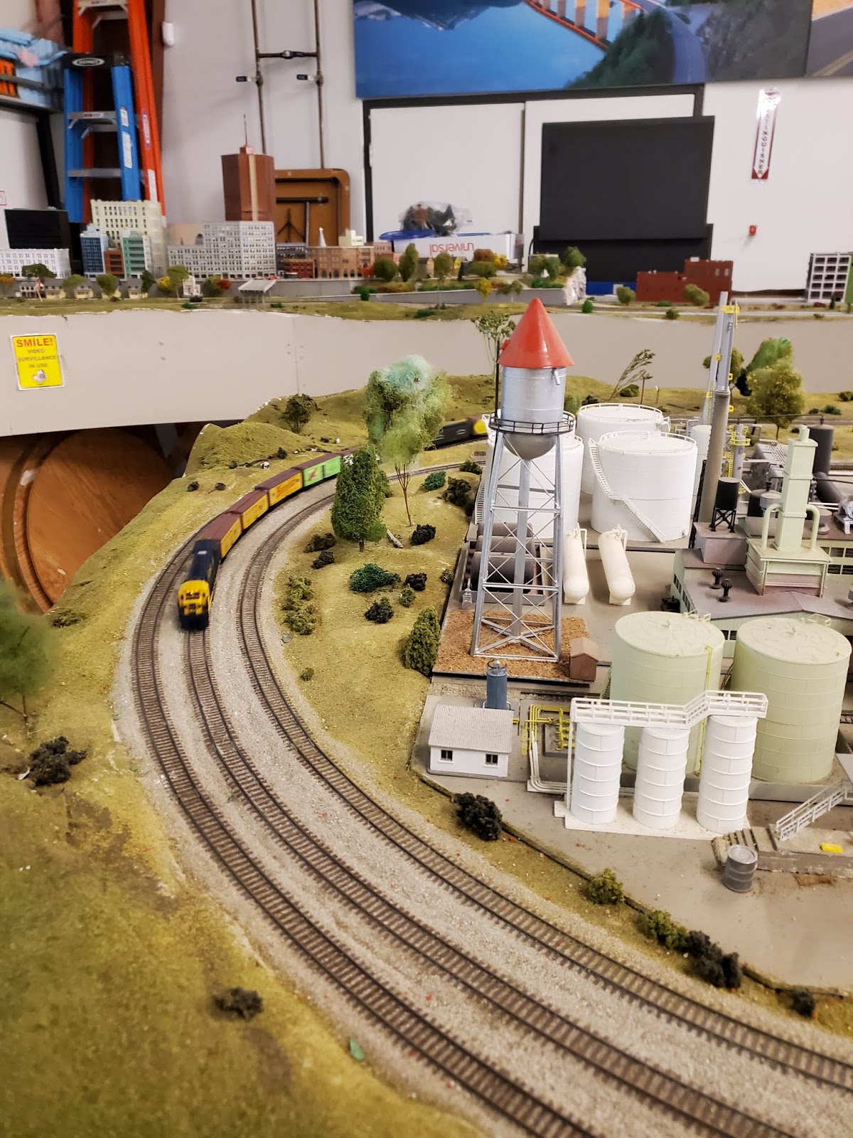 Play St. Louis Iron Spike Model Train Museum, Washington