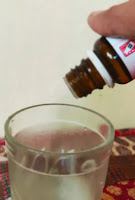 Homeopathy emergency medicine in hindi เคฎिเคค्เคฐों เคนเคฎाเคฐा เคเคฆ्เคฆेเคถ्เคฏ เคเคชเคों เคจिเคฐोเคी healthy เคฐเคเคจा เคนैं। เคเคธी เคคाเคฐเคคเคฎ्เคฏ เคฎें เคนเคฎ เคเคชเคों เคนเคฐ เคตो เคाเคจเคाเคฐी เคเคชเคฒเคฌ्เคง เคเคฐाเคคे เคนैं เคो เคเคชเคे เคธ्เคตाเคธ्เคฅ เคे เคฒिเค เคเคฐूเคฐी เคนैं । เคคो เคเคเค เคाเคจเคคें เคนैं เคเค เคुเค เคฎเคนเคค्เคตเคชूเคฐ्เคฃ Homeopathy emergency medicine in hindi เคे เคฌाเคฐें เคฎें ।