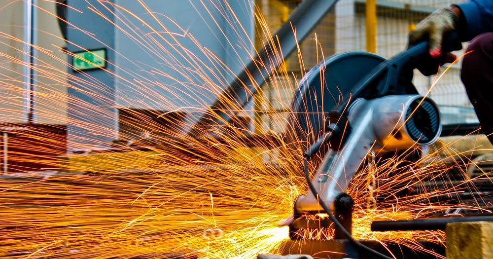 what is steel and why does steel rust ,type ,properties and uses