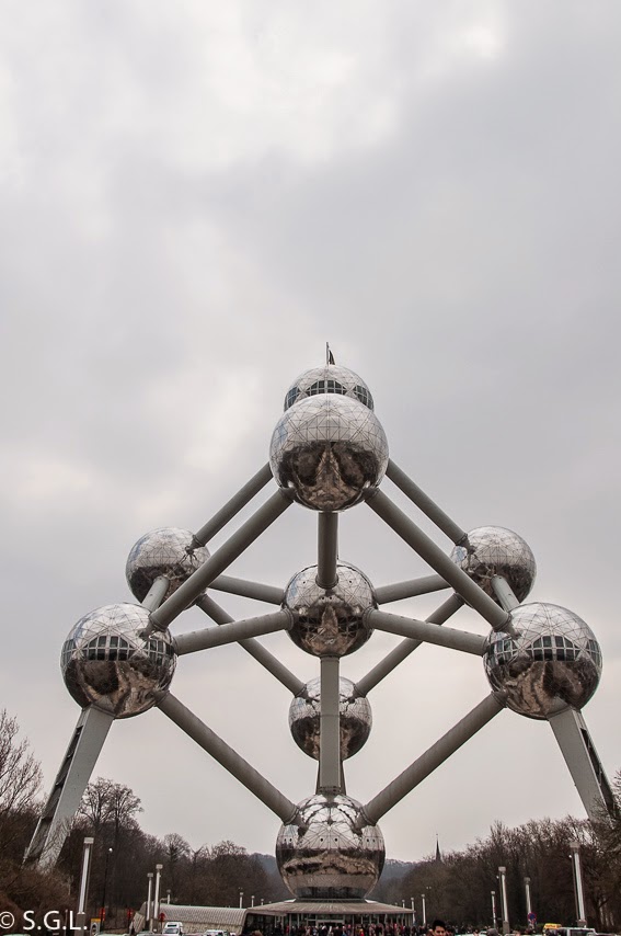 Atomium bezoeken in Brussel Info tips tickets fotos