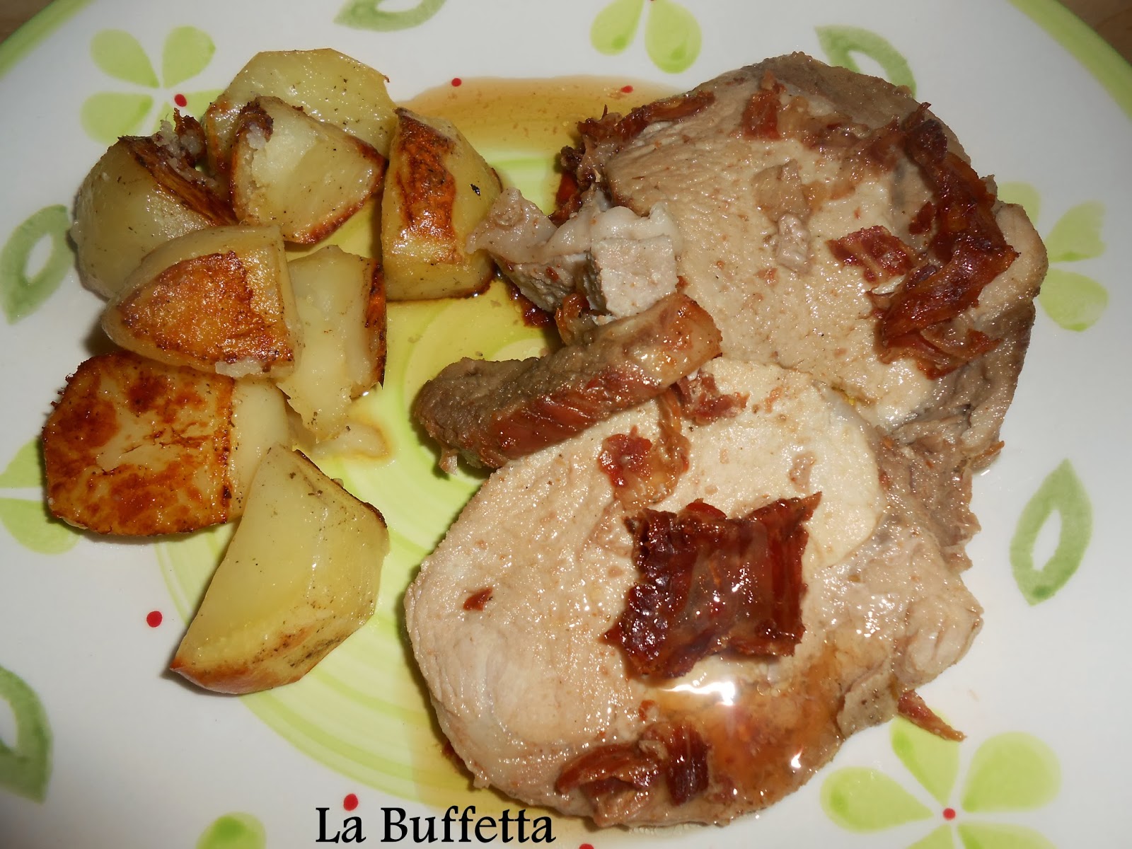 Come cucinare la pancetta di maiale fresca a fette Cotto e Postato