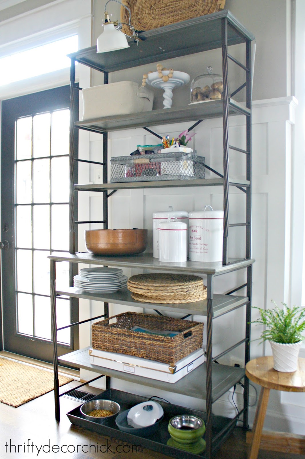 Pretty ways to organize everyday items from Thrifty Decor Chick