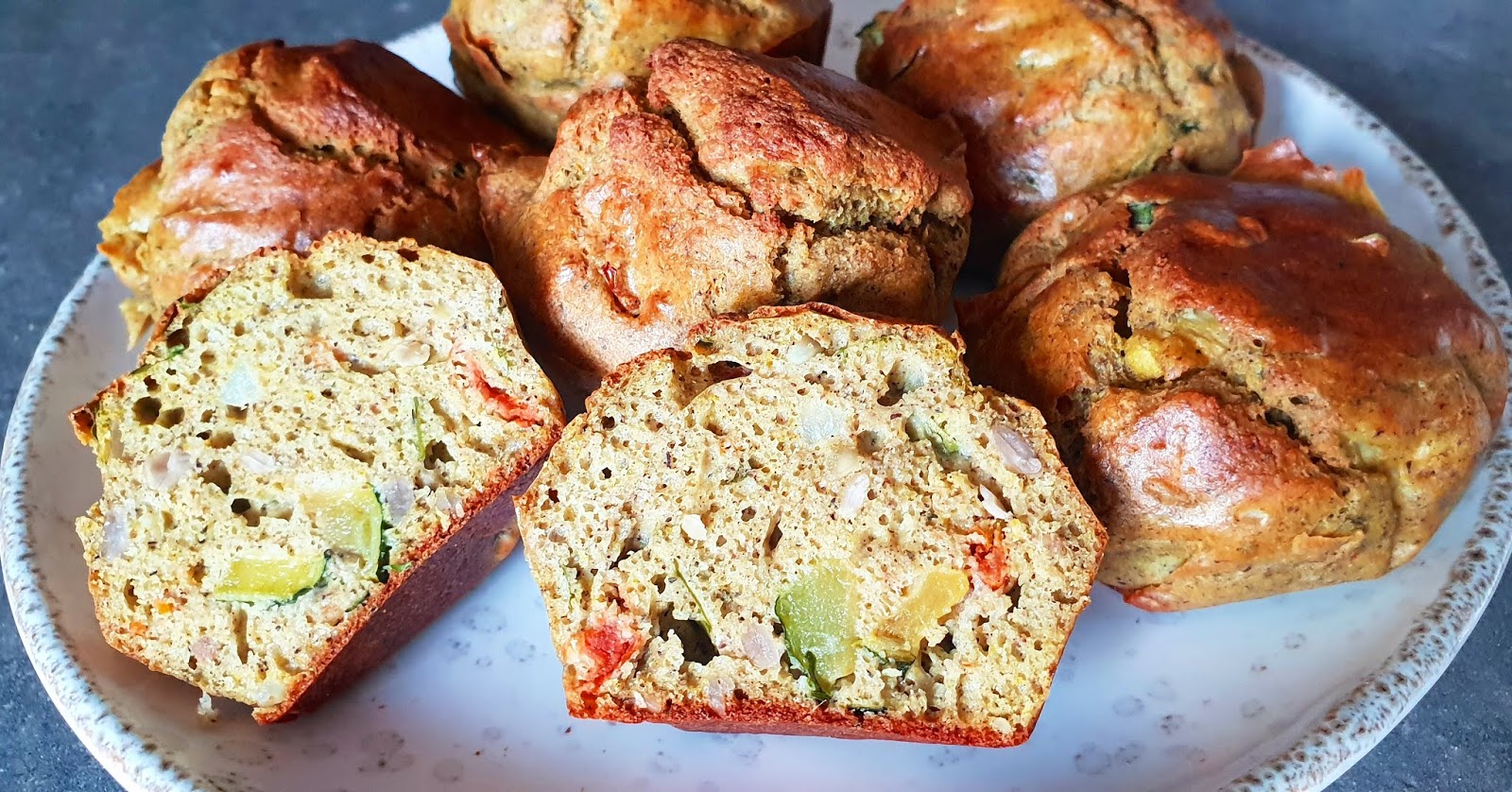 MUFFINS salés courgettes tomates (végétarien sans gluten)