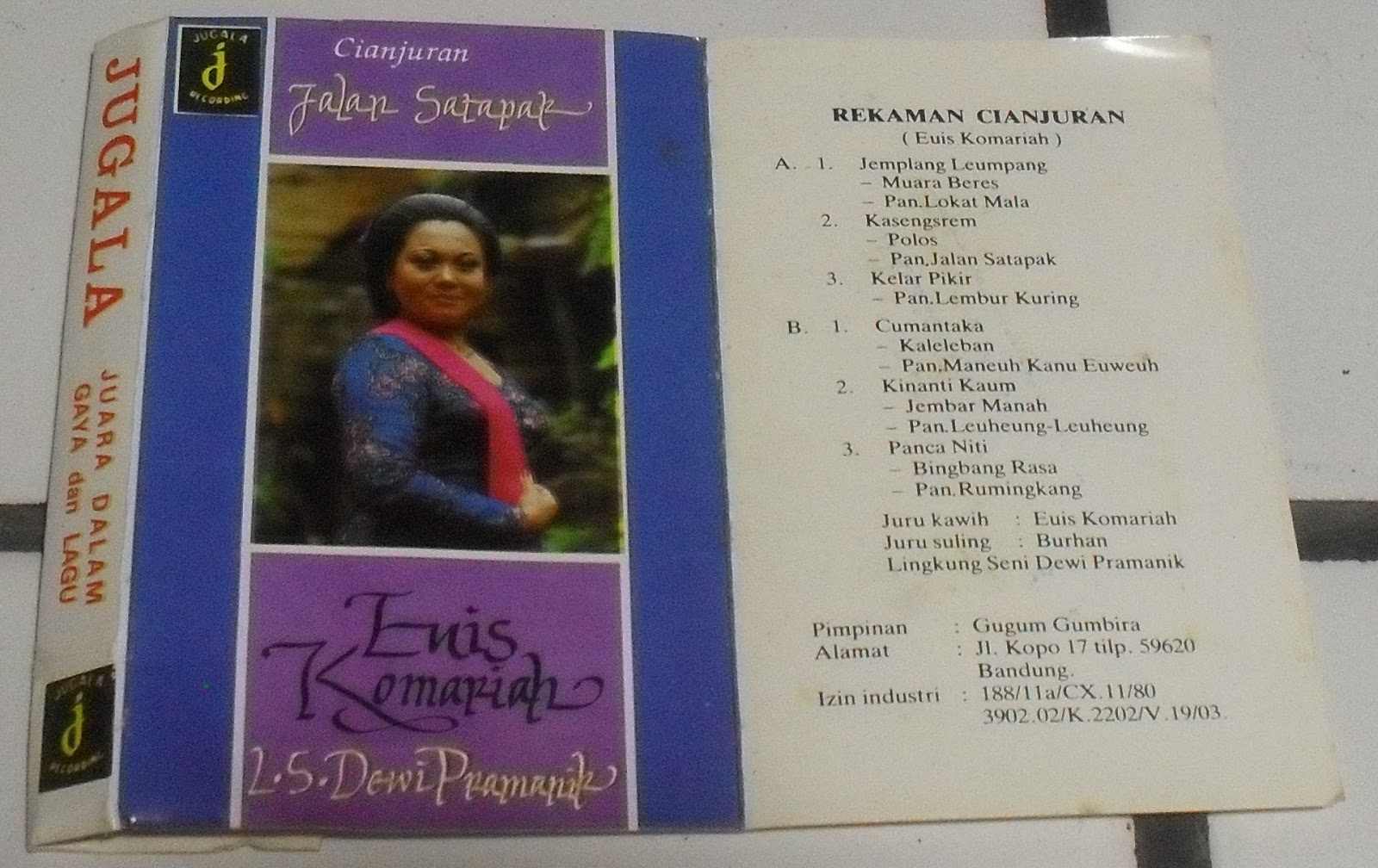Euis Komariah – Jeumplang Leumpang – Muara Beres – Lokatmala (Lirik Lagu)