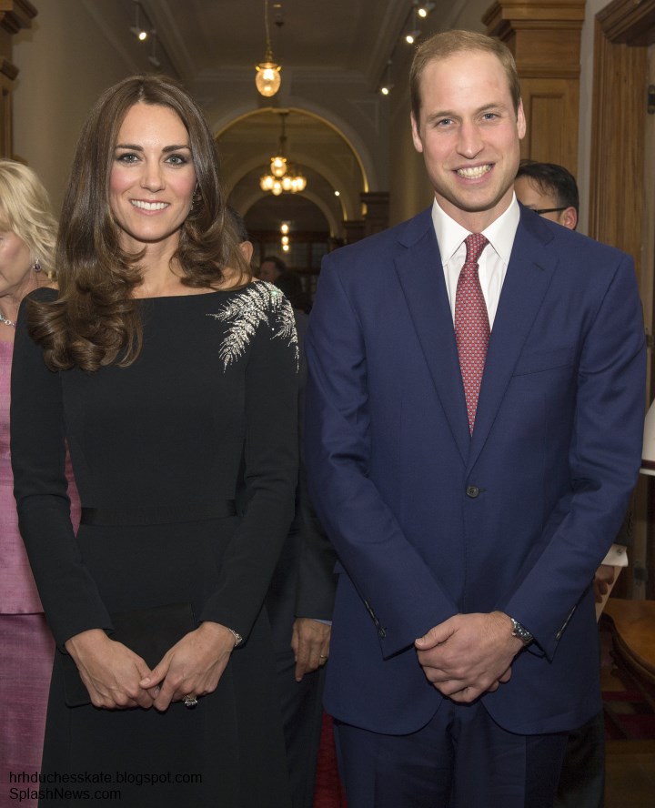 Duchess Kate: Kate Pays Tribute to New Zealand in Jenny Packham for ...