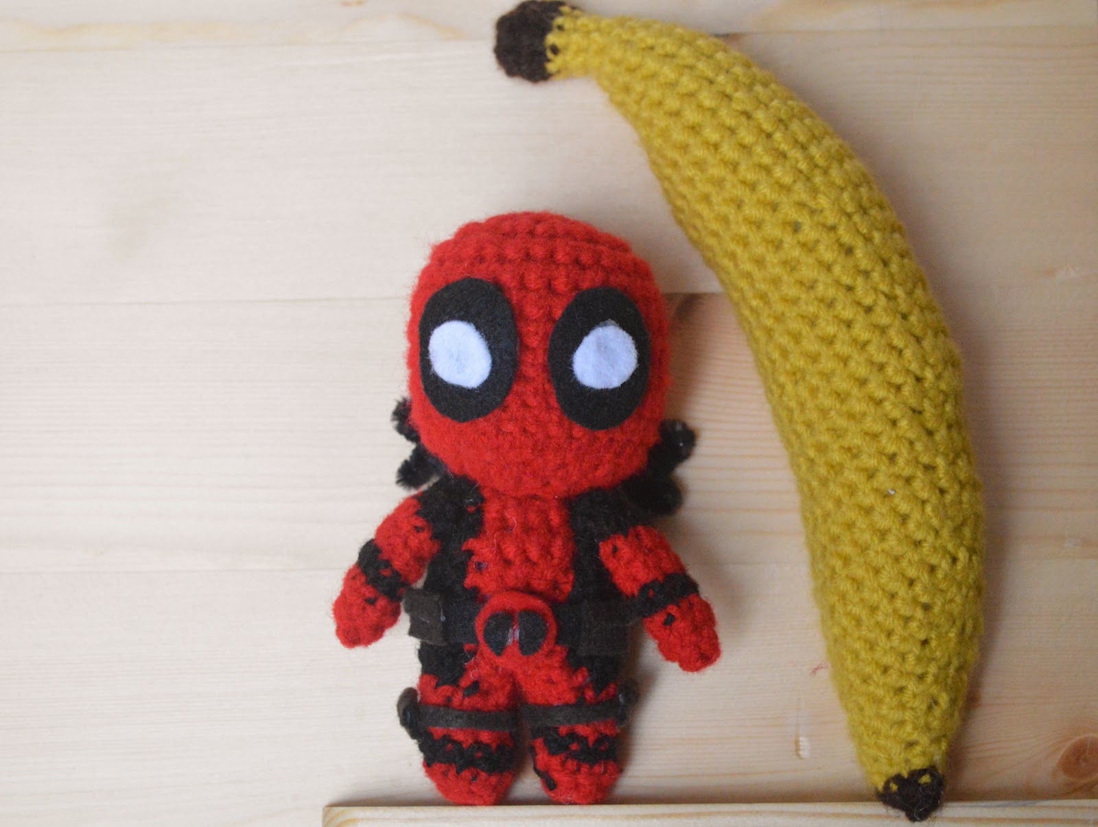 Deadpool Crochet Pattern - LoopTeeLoops