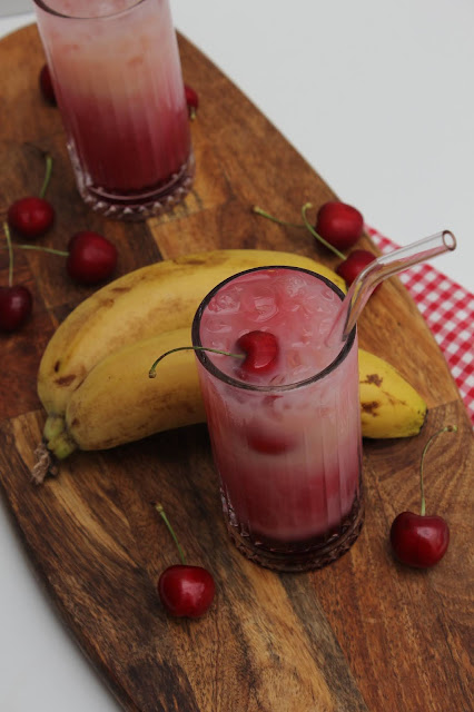 KiBa Kirsch-Bananen Cocktail