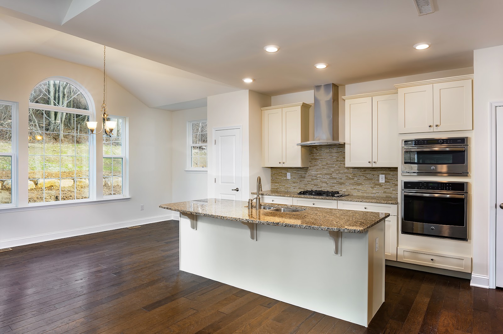 Downingtown Real Estate For Sale 3550 Augusta Drive, Chester Springs, PA Byers Station