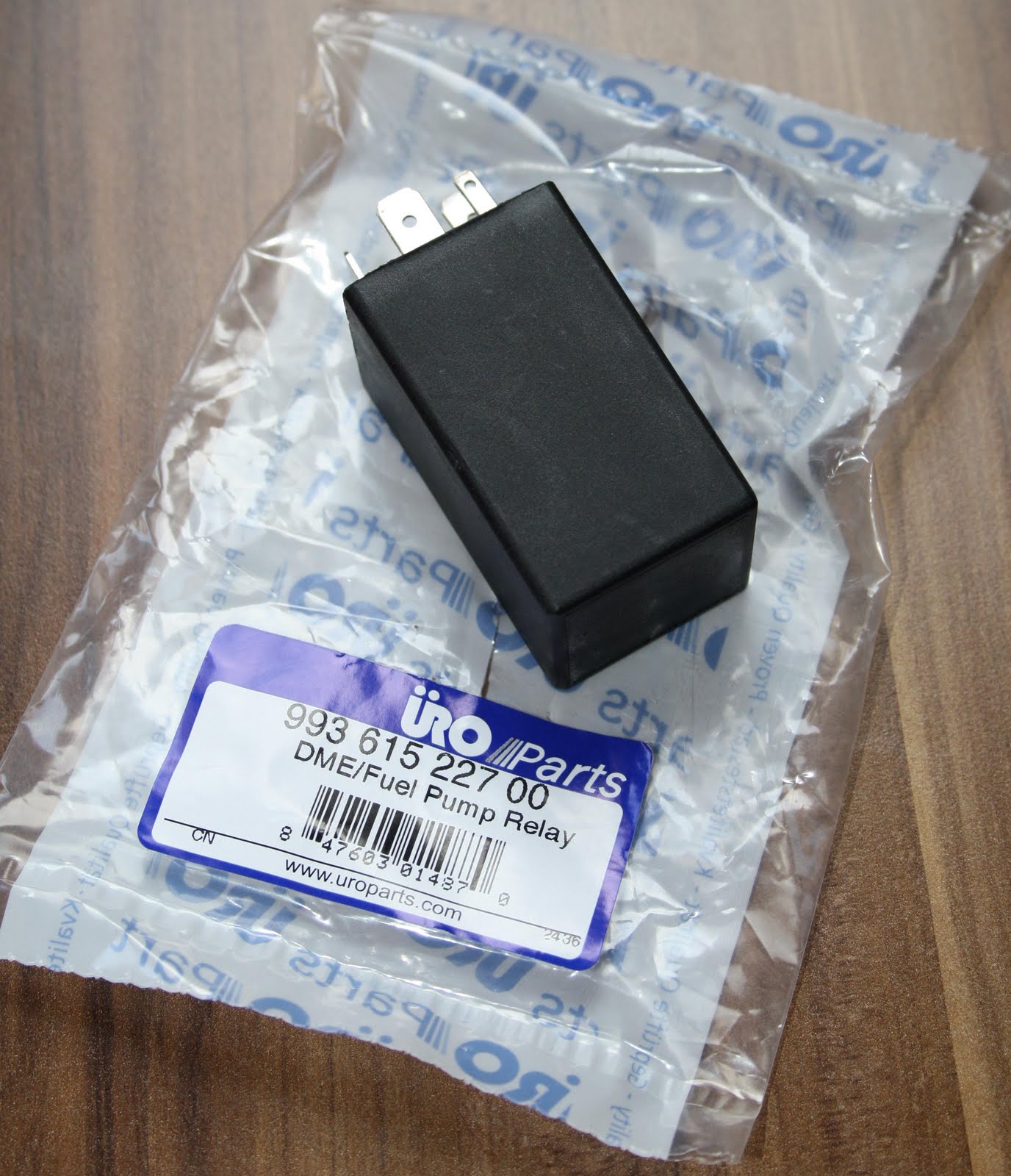 Porsche 924 day 3 after changing fuel pump relais