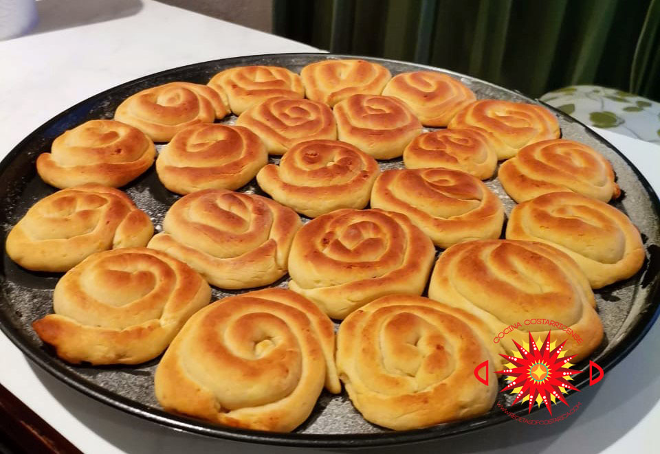 Cocina Costarricense: roscas de coco