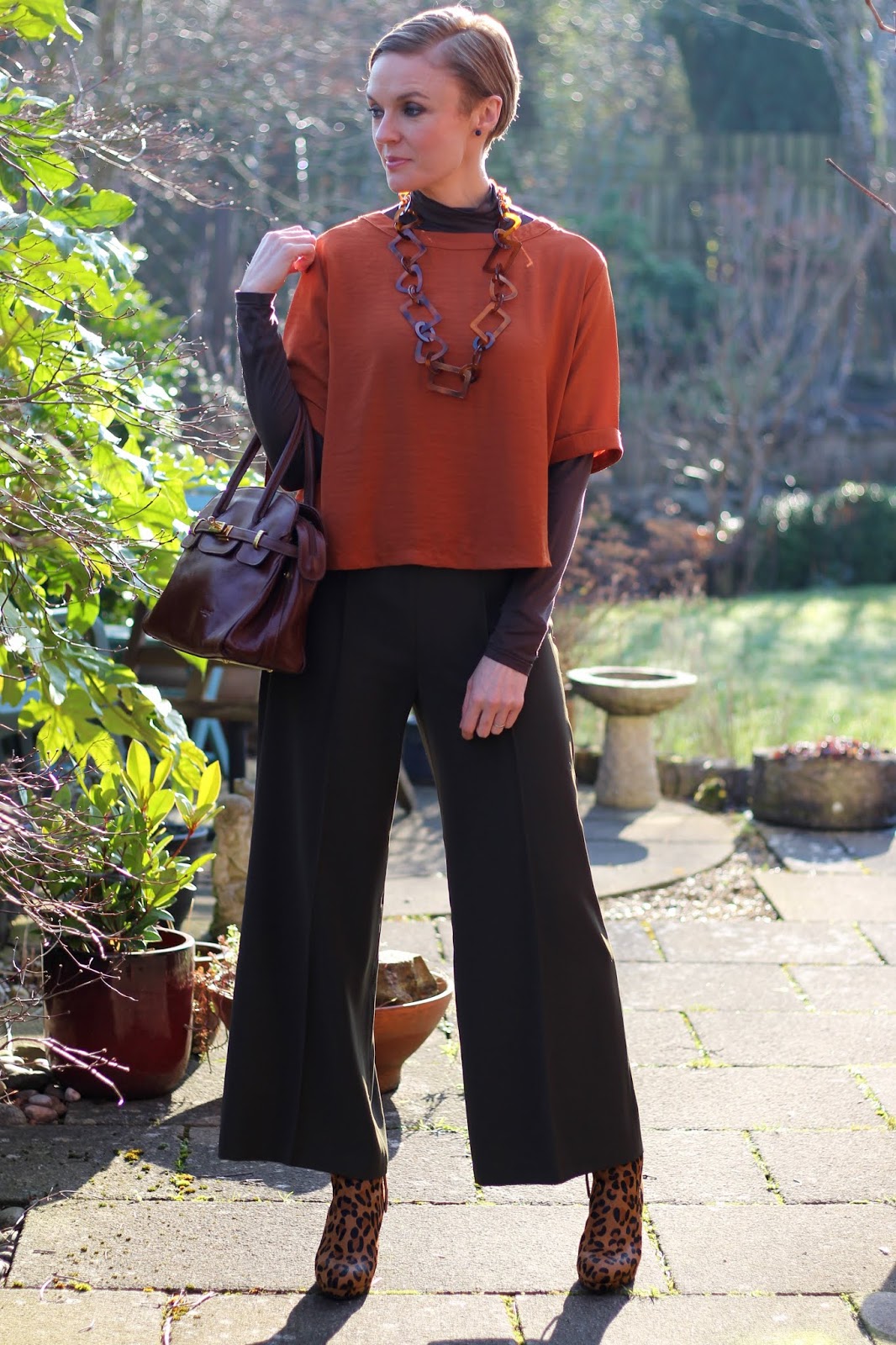 Long Culottes, Secret Layers, Leopard Boots and a Cropped Top!