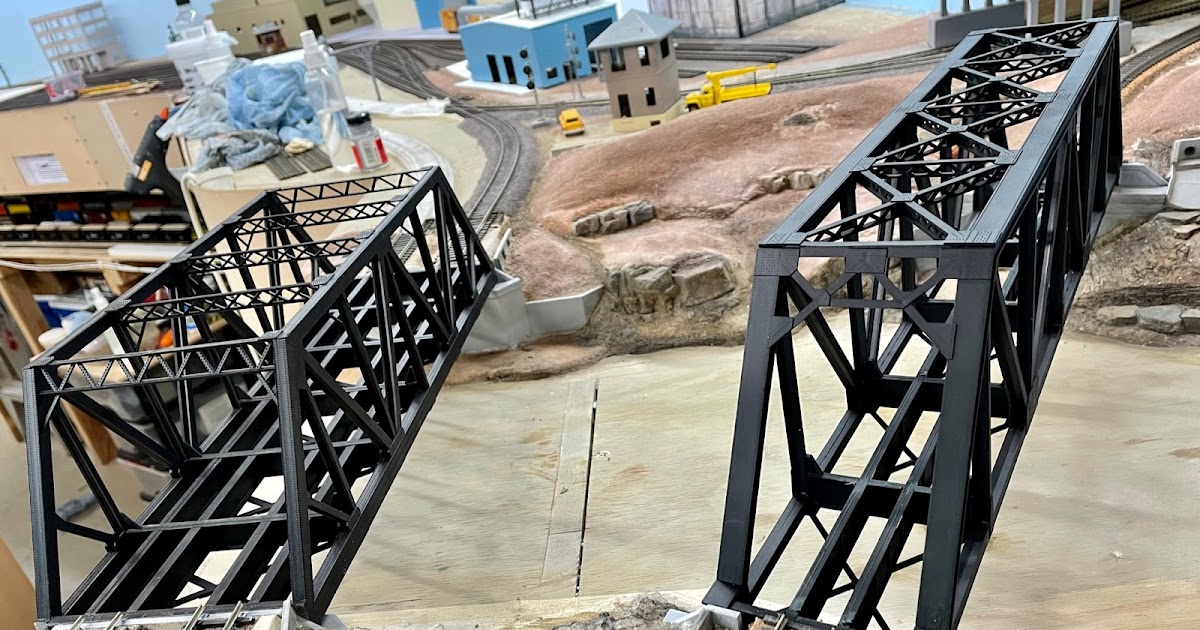 JLandT Railroad Bridges reinstalled & more weathering...