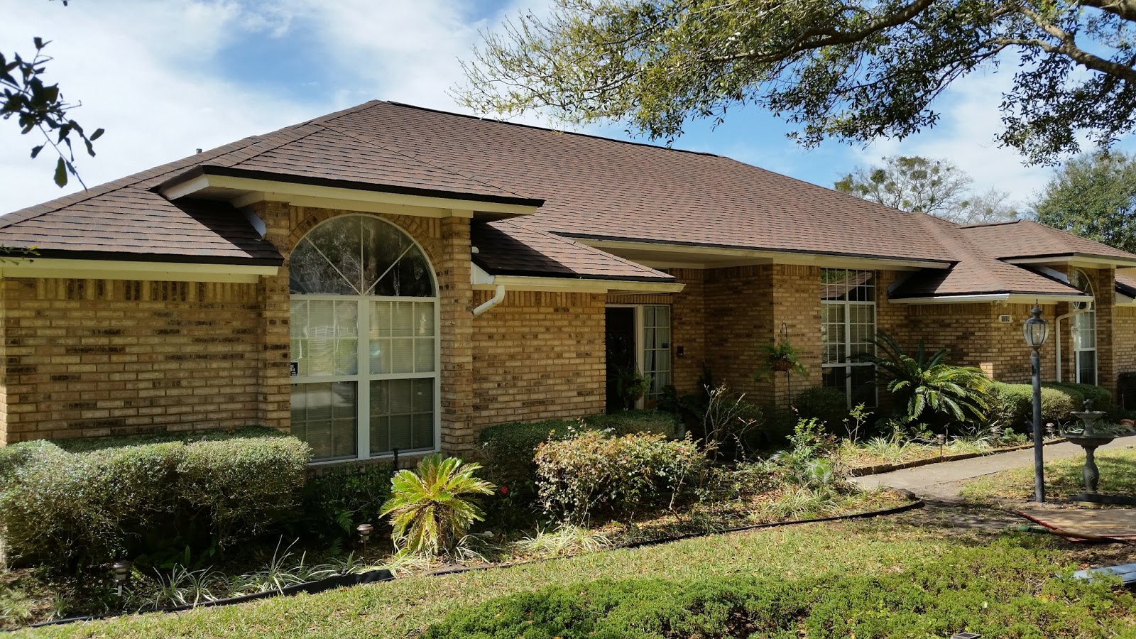 All Pro Roofing Tips and Best Practices How Do I Know If I Need A New