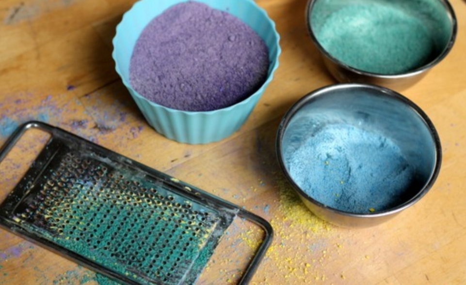 How to make colored sand...DIY