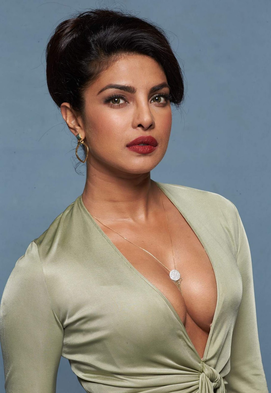 Priyanka Chopra Super Sexy Baywatch 2017 Promoshoot (Part 3)