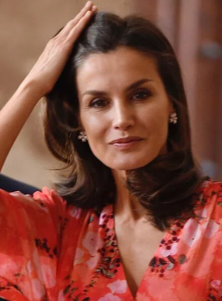 Queen Letizia wore an Adolfo Domínguez floral print dress from Fall Winter 2018 Collection