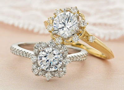 Solitaire Enggement Ring