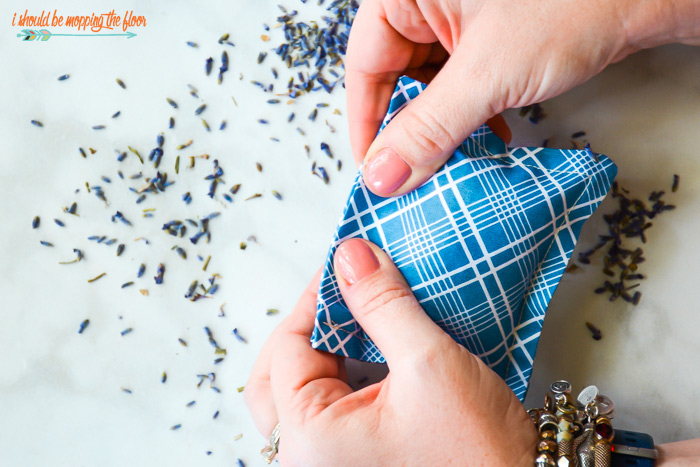 These Easy Lavender Sachets are What Every Drawer Needs! – Sustain