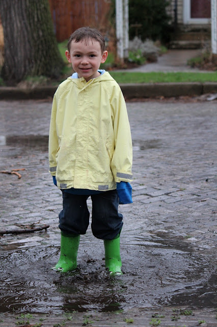Super Busy at Home: Puddle Jumpers