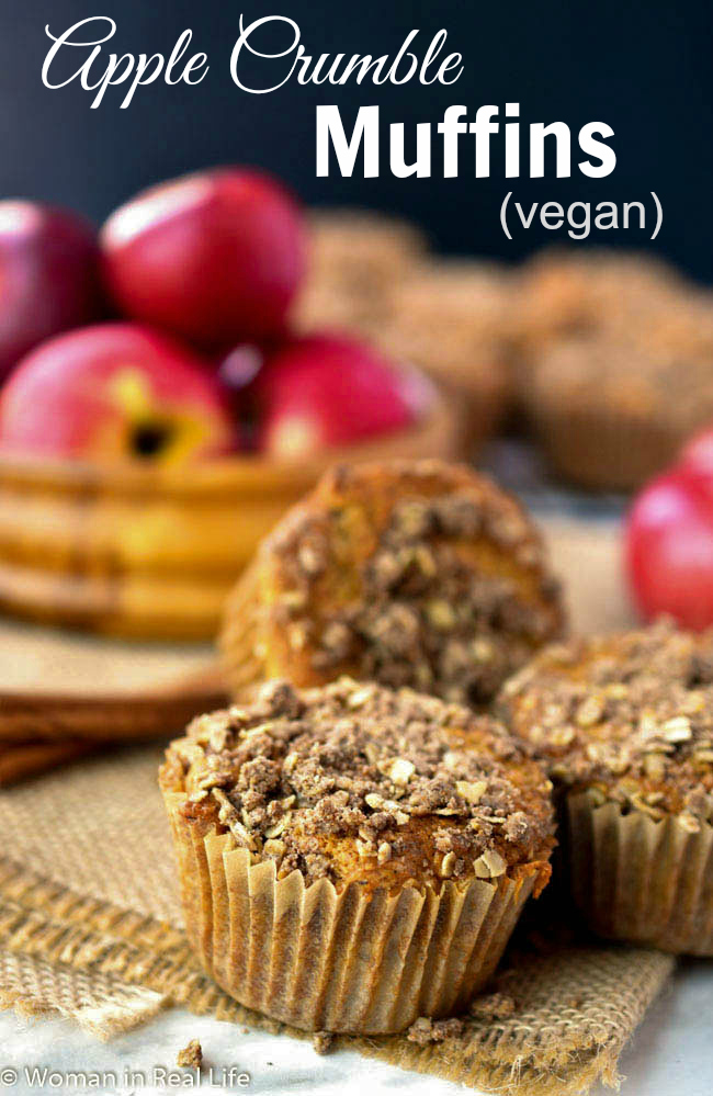 Woman in Real Life Vegan Apple Crumble Muffins